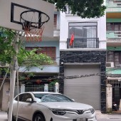 BÁN GẤP nhà Đền Lừ, Hoàng Mai 35m × 4T Vị trí Đắc địa mặt ngõ Sát. Gần Ô tô. Giá Tốt